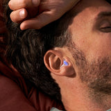 Discover the comfort of SleepDeep, the sleeping earplugs specially designed to improve your night's sleep. With their unique 3D oval shape, they fit seamlessly into your ear canal
