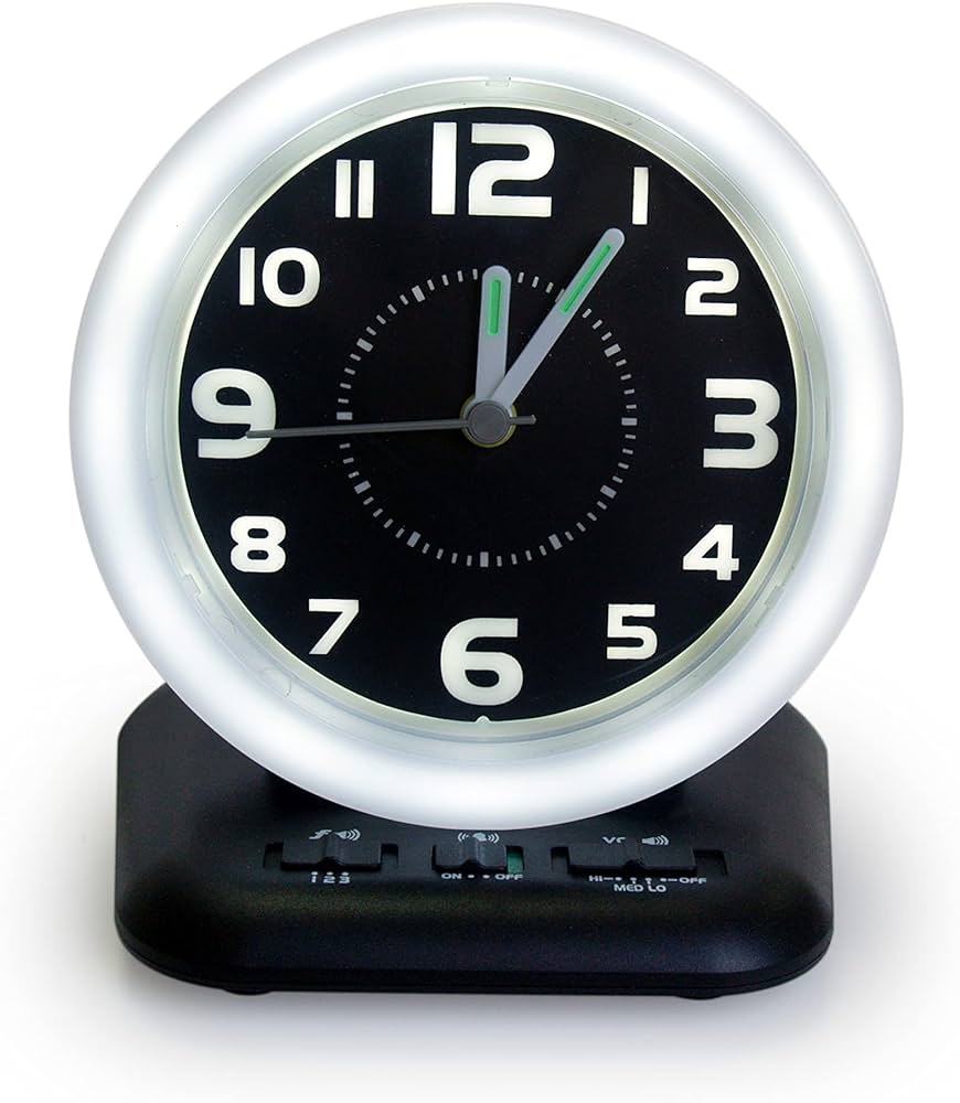 The Wake ‘n’ Shake Vintage analogue alarm clock has a classic clock face but with modern features such as an extra loud alarm (up to 80dB) flashing light display and vibrating bed shaker.